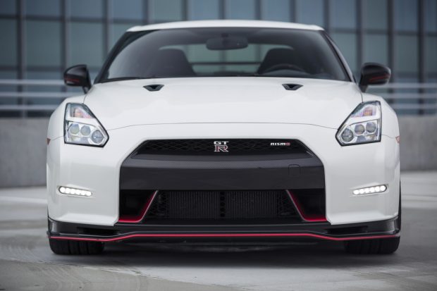 Nissan Skyline Gtr R35 Wallpaper HD Background.