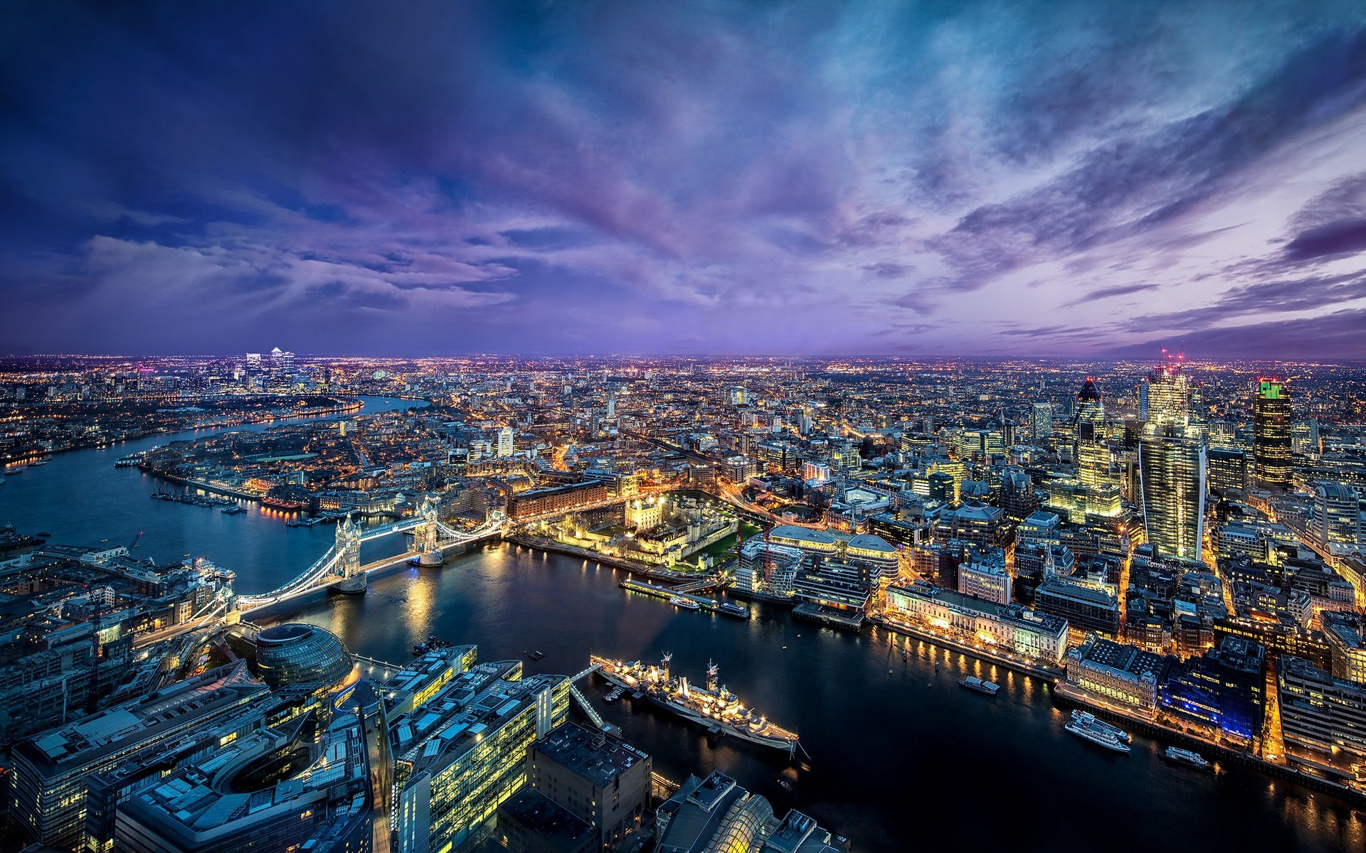 London Streets 4K Wallpaper