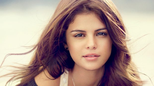 Selena Gomez HD Images.