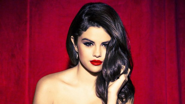 Selena Gomez Wallpaper HD Free Download.