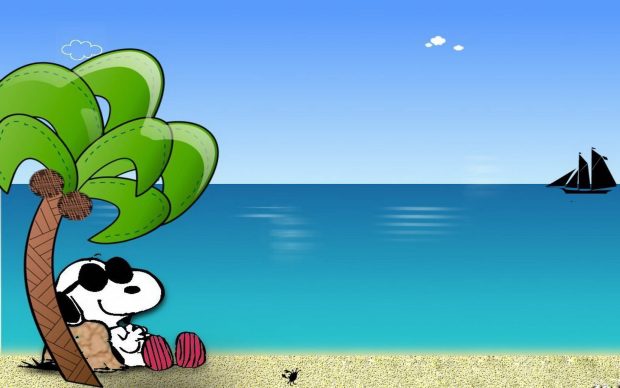Snoopy snoopy on the beach.