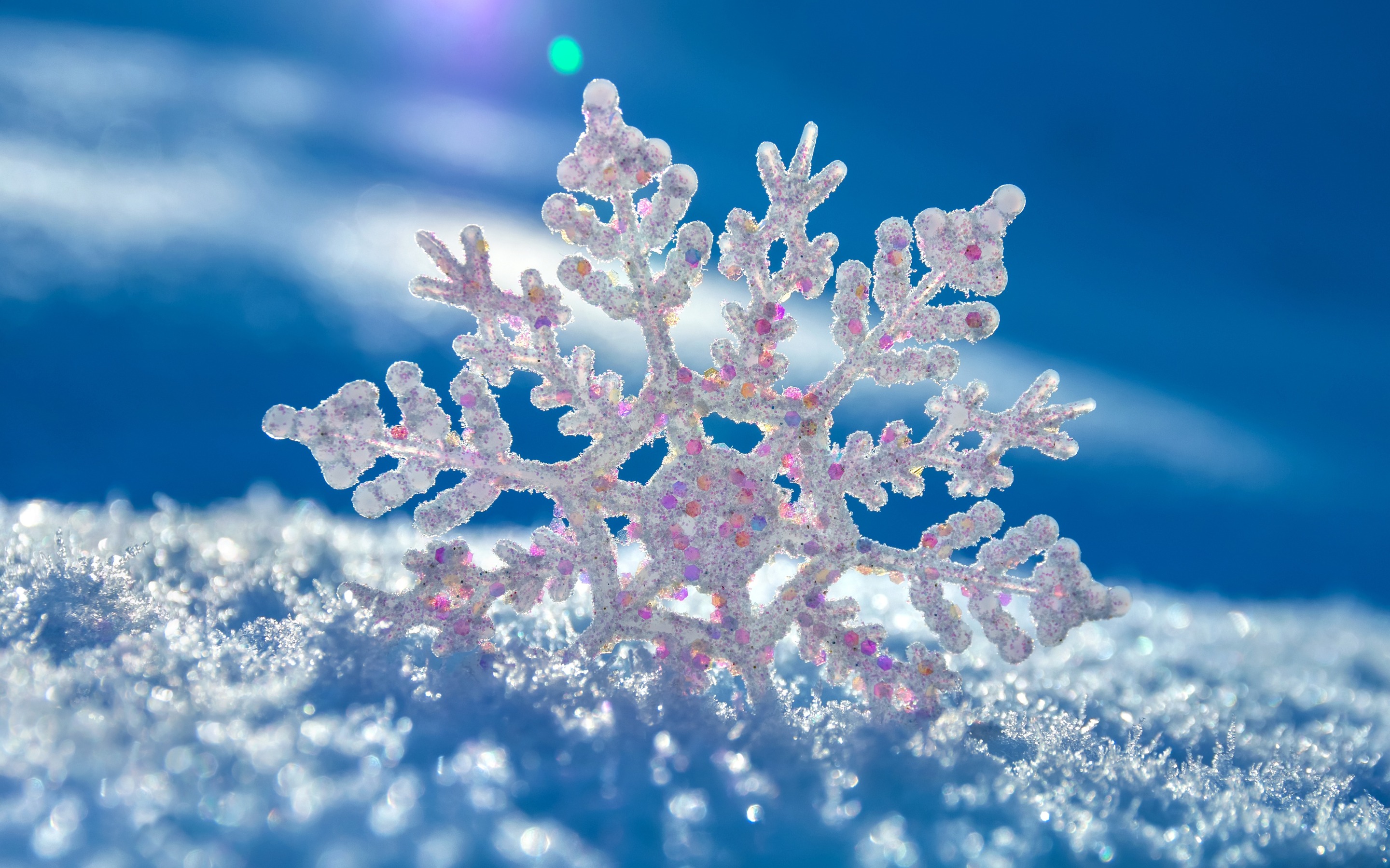 Snowflake Wallpaper HD 