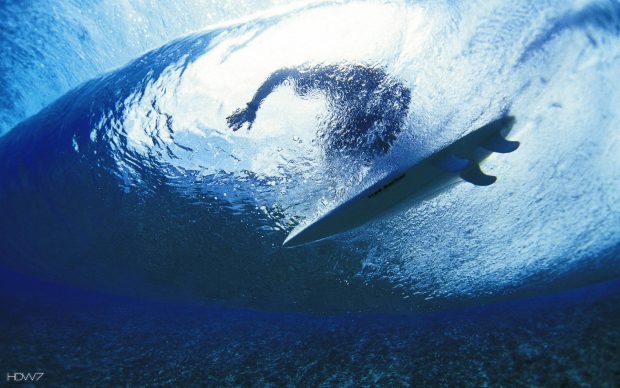 Surf underwater wallpaper.