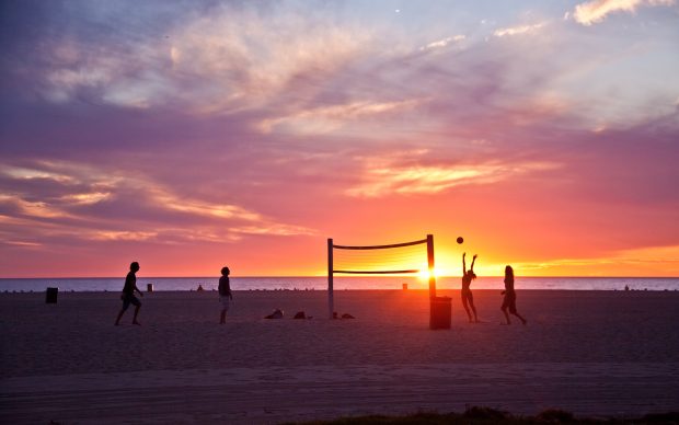 Volleyball on beach sunset 1920x1200.