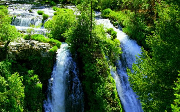 Waterfall wallpaper image magnificent nature waterfalls.