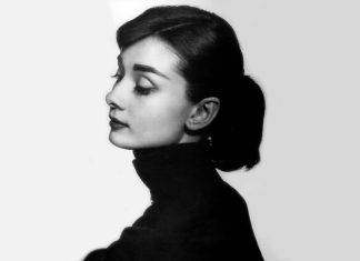 Audrey Hepburn Desktop Wallpaper.