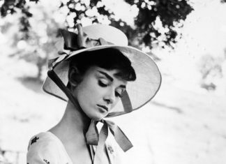 Audrey Hepburn Wallpapers HD.