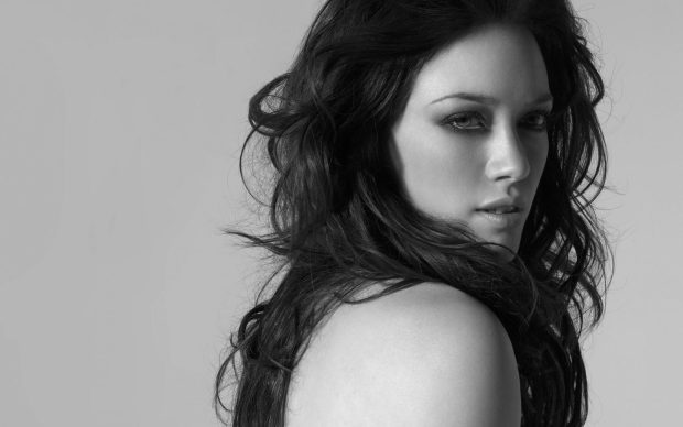 Brunette hilary duff 1920x1200 celebrity wallpaper.