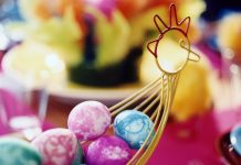 Easter leaves hd widescreen desktop wallpaper.