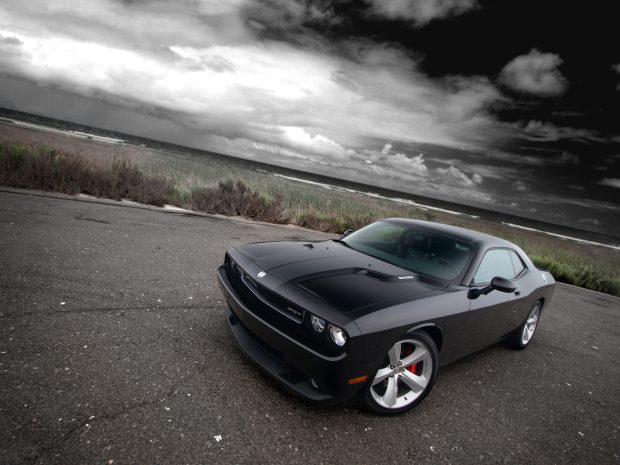 Free Dodge Challenger Wallpaper.