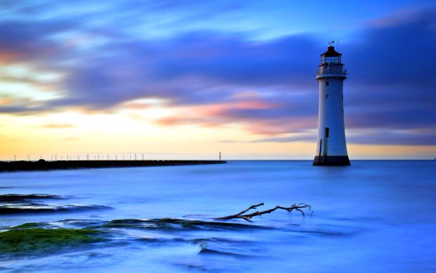 Free Download Lighthouse Wallpaper.