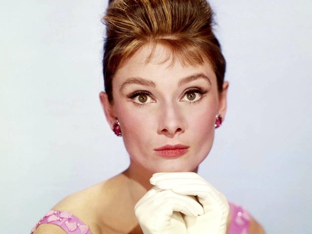 HD Audrey Hepburn Pictures.