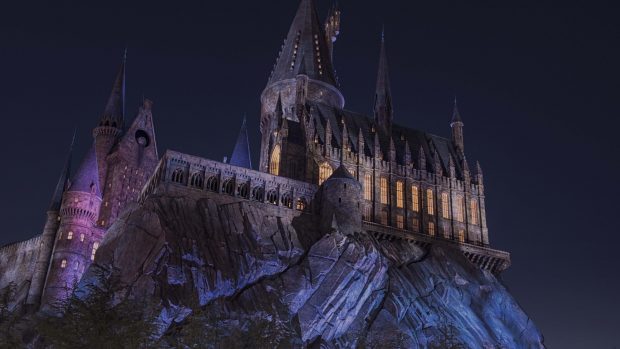 HD Hogwarts Castle Background.