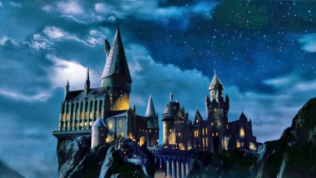 Hogwarts Castle HD Wallpaper.