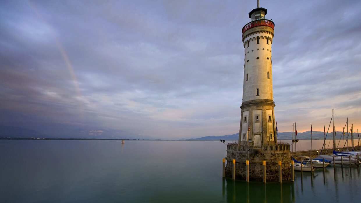 Lighthouse HD Wallpapers - PixelsTalk
