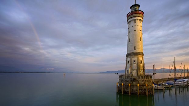 Lighthouse Wallpaper Download Free.
