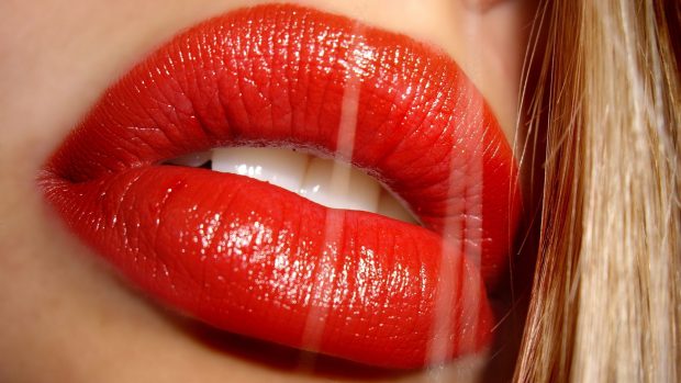 Red Lips Backgrounds HD.