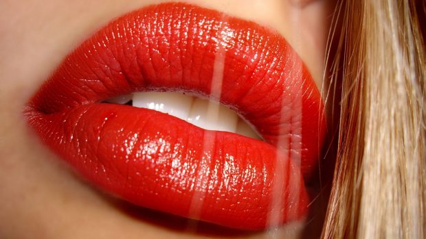 Red Lips Backgrounds HD.