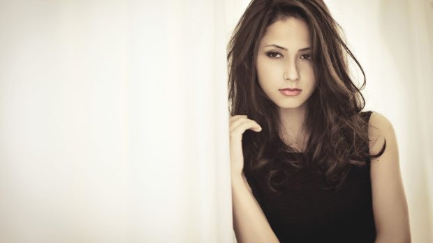 Cute Girl Wallpaper HD.