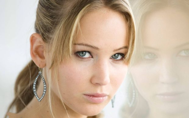 Cute Jennifer Lawrence Background.