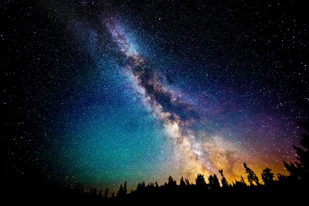 Download Free Milky Way Galaxy Wallpaper.