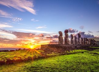 Easter Island Desktop Image.