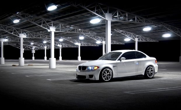 Free BMW Cars Wallpaper HD.