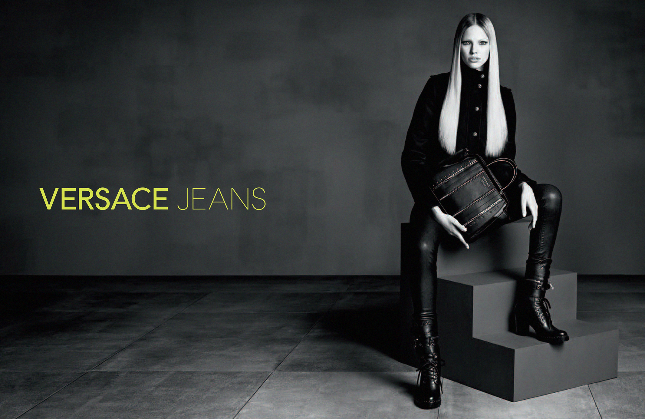 Versace Jeans без смс