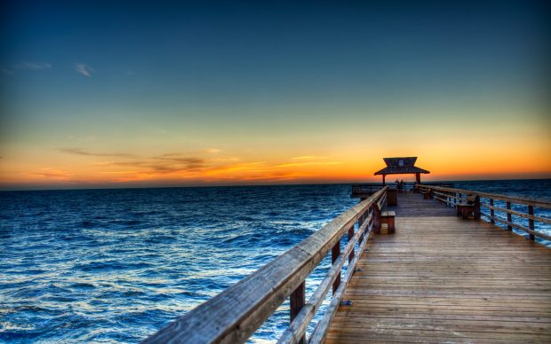 Free Download Deep Blue Sea Background.