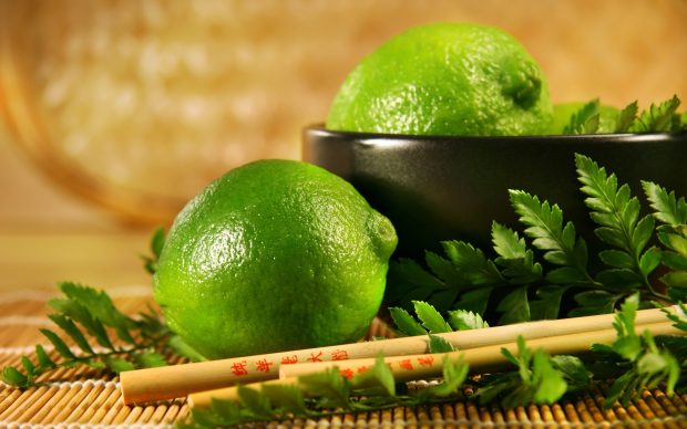 Green Fresh Lime Food Photography Wallpaper Widescreen.
