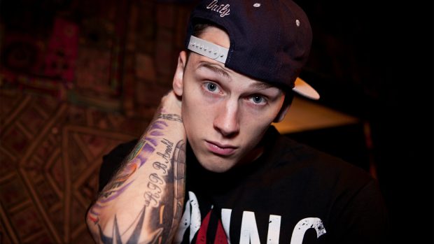 HD Machine Gun Kelly Wallpaper.