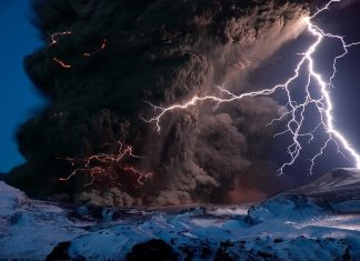 Lightning Storm HD Background.
