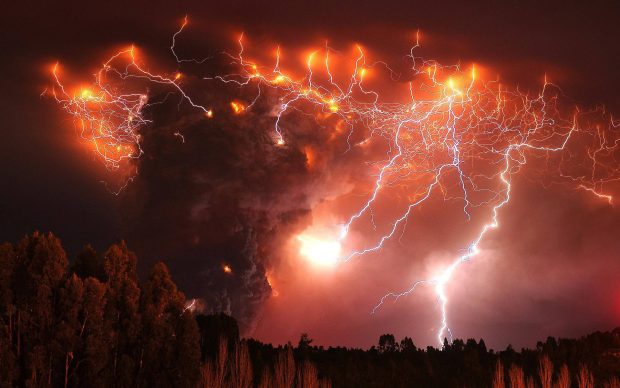 Lightning Storm Image 2560x1600.