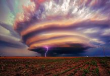 Lightning Storm in a Tornado HD Wallpaper.