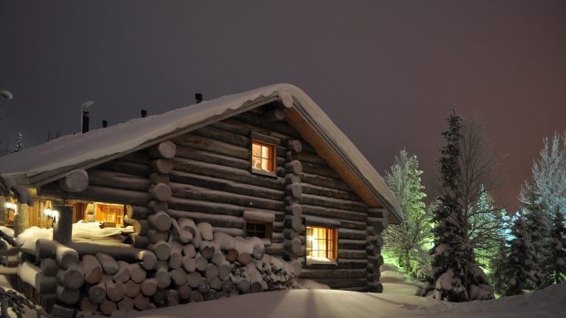 Log Cabin Winter Wallpaper.