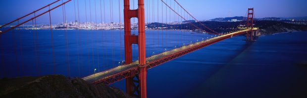 Panoramic Golden Gate Wallpaper.