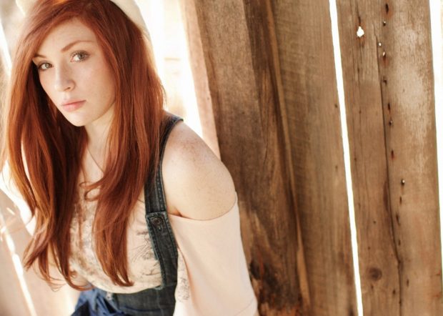 Redhead Country Girl Pictures 1920x1408.