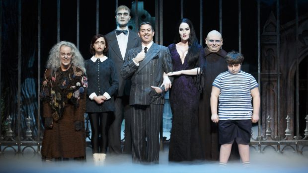 Addams Family Wallpaper.