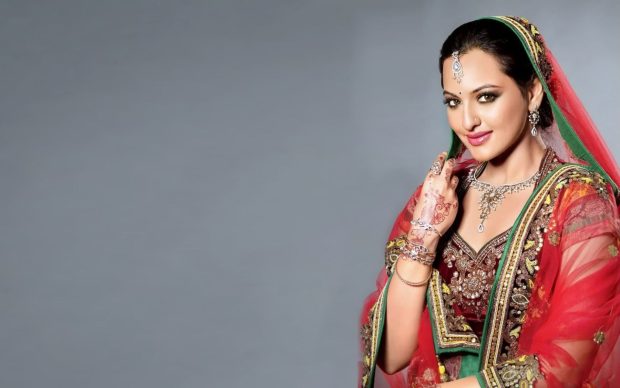 Sonakshi Sinha Actress Wallpaper.