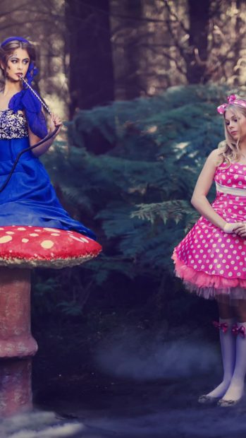 Alice In Wonderland iPhone Wallpaper HD.