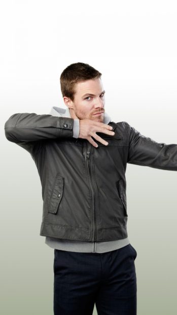 Arrow Actor Wallpaper for Android.