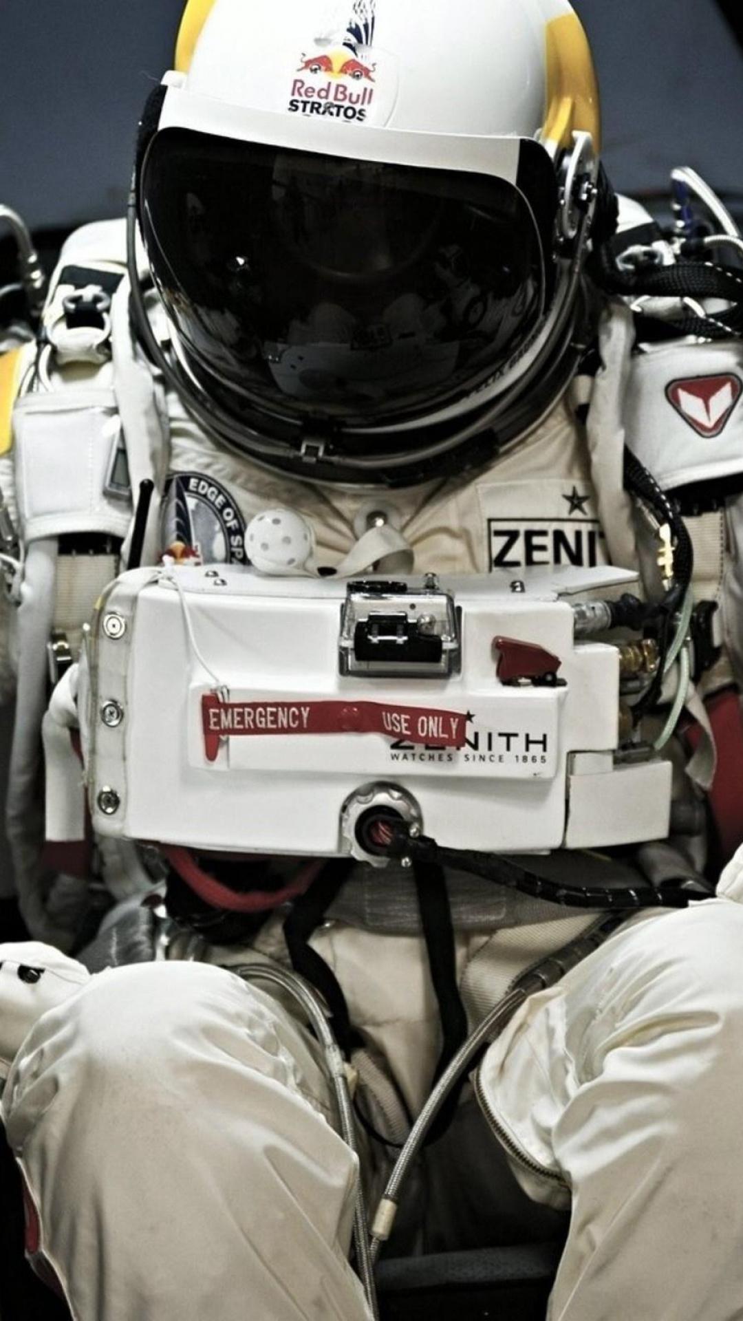 Astronaut Iphone Background HD - PixelsTalk.Net