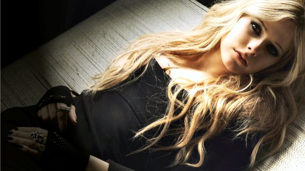 Avril Lavigne Background Full HD.