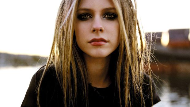 Avril Lavigne Full HD Wallpaper.