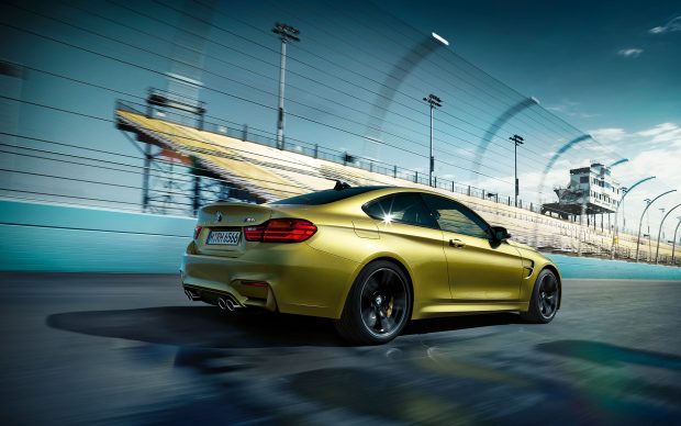 BMW M4 F82 Coupe Wallpaper 1920 1200.