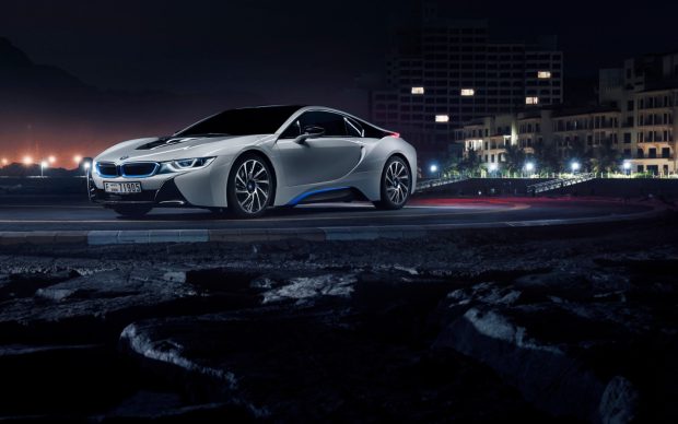 BMW i8 In White Color Side View Night 3840x2400.