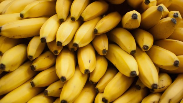 Banana Background Full HD.