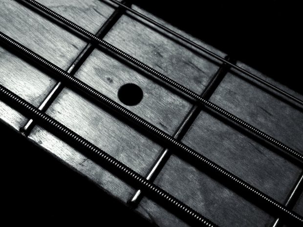 Bass Guitar Wallpaper HD.