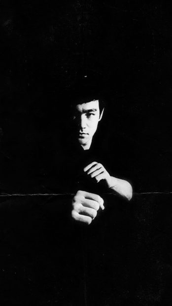 Bruce Lee iPhone Wallpaper.