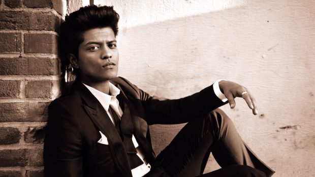 Bruno Mars wallpaper for windows.